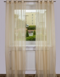 Moderní závěsy smetanové