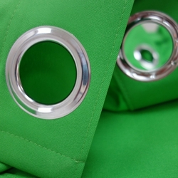 Závěsy Zelené na kovová očka 