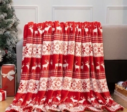 Deka se zimním vzorem a s jeleny